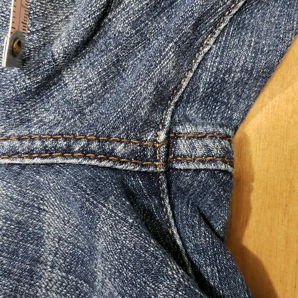 LEVI'S 545 capris - Picture 16 of 16